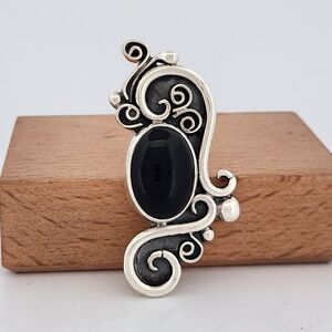 Elegant Sterling Silver Black Onyx Pendant
